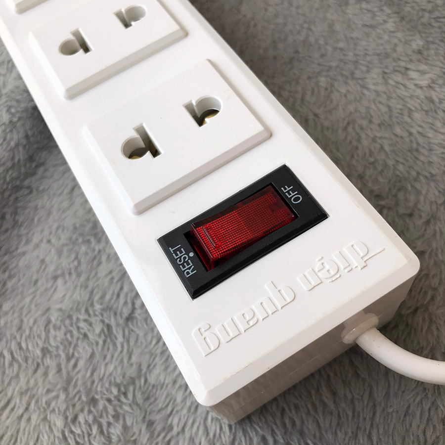 Ổ cắm Điện Quang ĐQ 001A-01