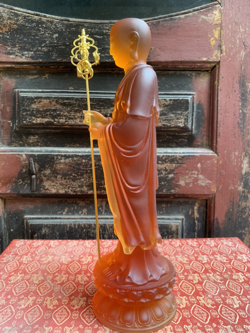 Tượng Địa Tạng Bồ Tát cao 33 cm bằng đá liuli