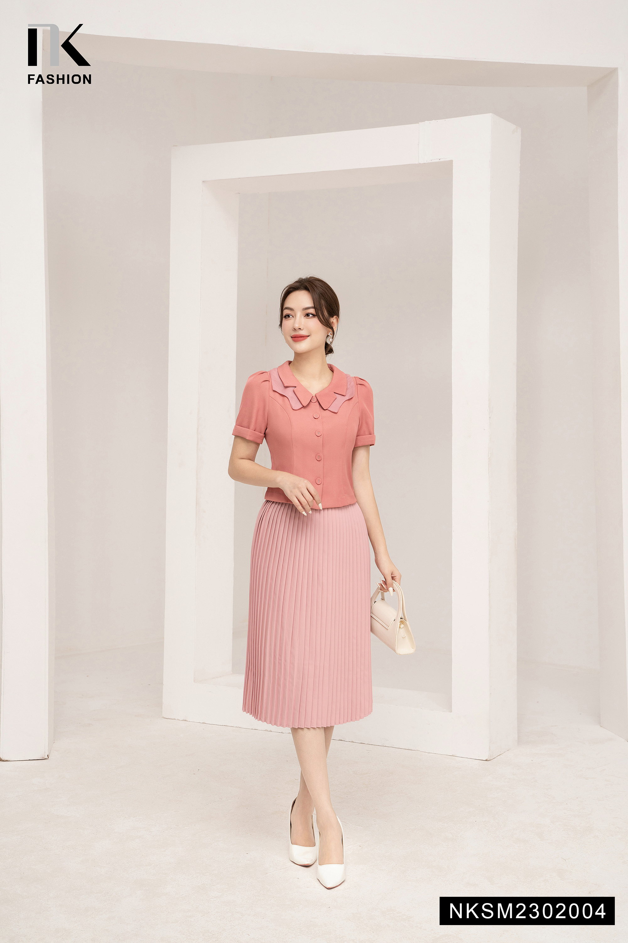 Áo Sơ Mi Nữ NK Fashion Cổ Kẹp Phối Màu Thiết Kế Đơn Giản Thanh Lịch Phù Hợp Đi Làm Chất Vải Hàn Cao Cấp NKSM2302004