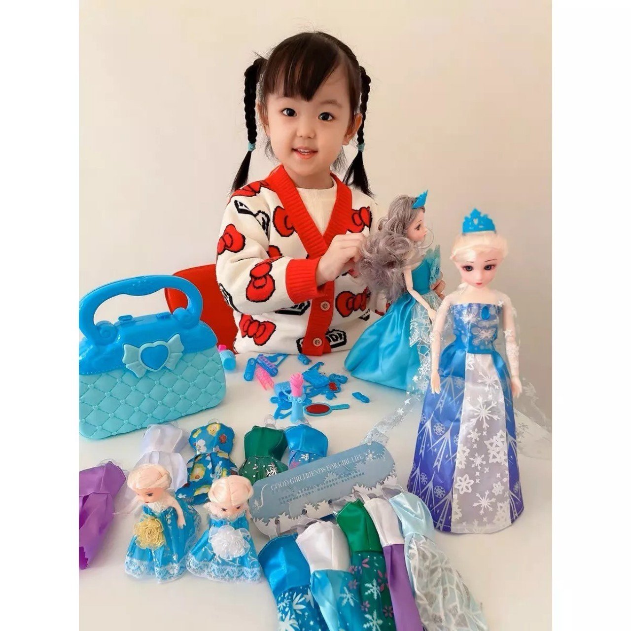 Đồ chơi búp bê Elsa, Set búp bê chi em cỡ lớn, Búp Bê Barbie Công Chúa Elsa Kèm Nhiều Phụ Kiện - Hộp Quà Tặng Bé Gái