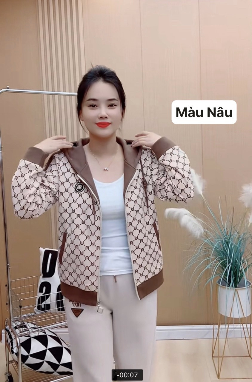 Áo Khoác _ Áo Khoác Nữ Có Mũ Họa Tiết Trẻ Trung .