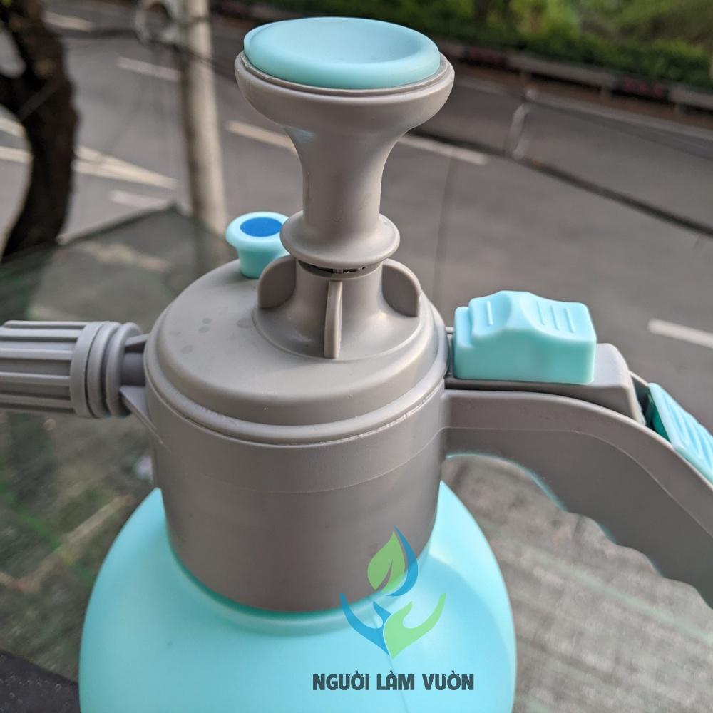 Bình xịt tưới cây phun sương 2 lít màu xanh biển tặng kèm cây nối dài 20cm