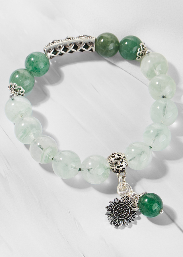 Vòng thạch anh ưu linh xanh phối charm hoa Ngọc Quý Gemstones