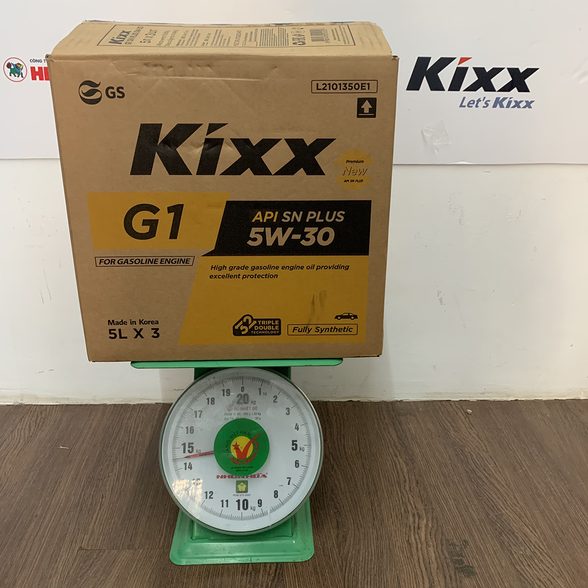 Một Thùng Ba Can Dầu Kixx G1 API SN Plus 5W30 5L Can Nhựa Xe động cơ xăng Triple Double ngăn chặn hiện tượng LSPI