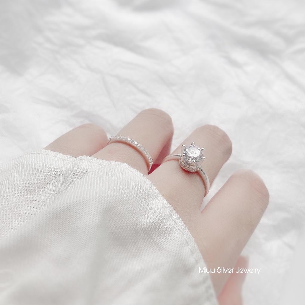 Nhẫn bạc nữ Miuu Silver đính đá sang trọng, ổ đá 6 trấu Romia Ring