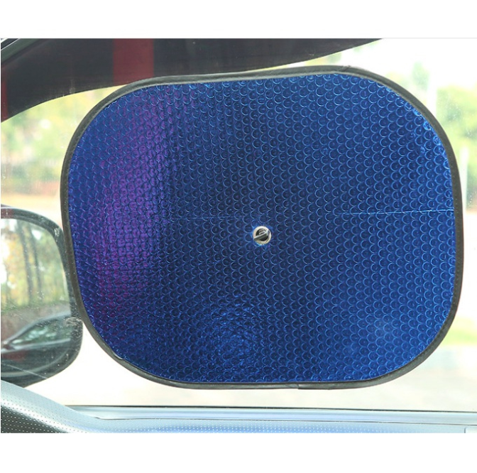 Tấm che nắng, miếng chống nắng ô tô dán bên trong tiện lợi kích thước 36x40cm
