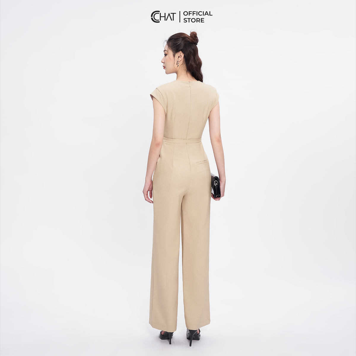 Jumpsuit Nữ CCHAT Kiểu Cutout Ly Vai Chất Tuytsi Cao Cấp Mềm Mịn 53JNS2001ST