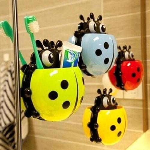 Bọ rùa đựng bàn chải dán tường nhà tắm