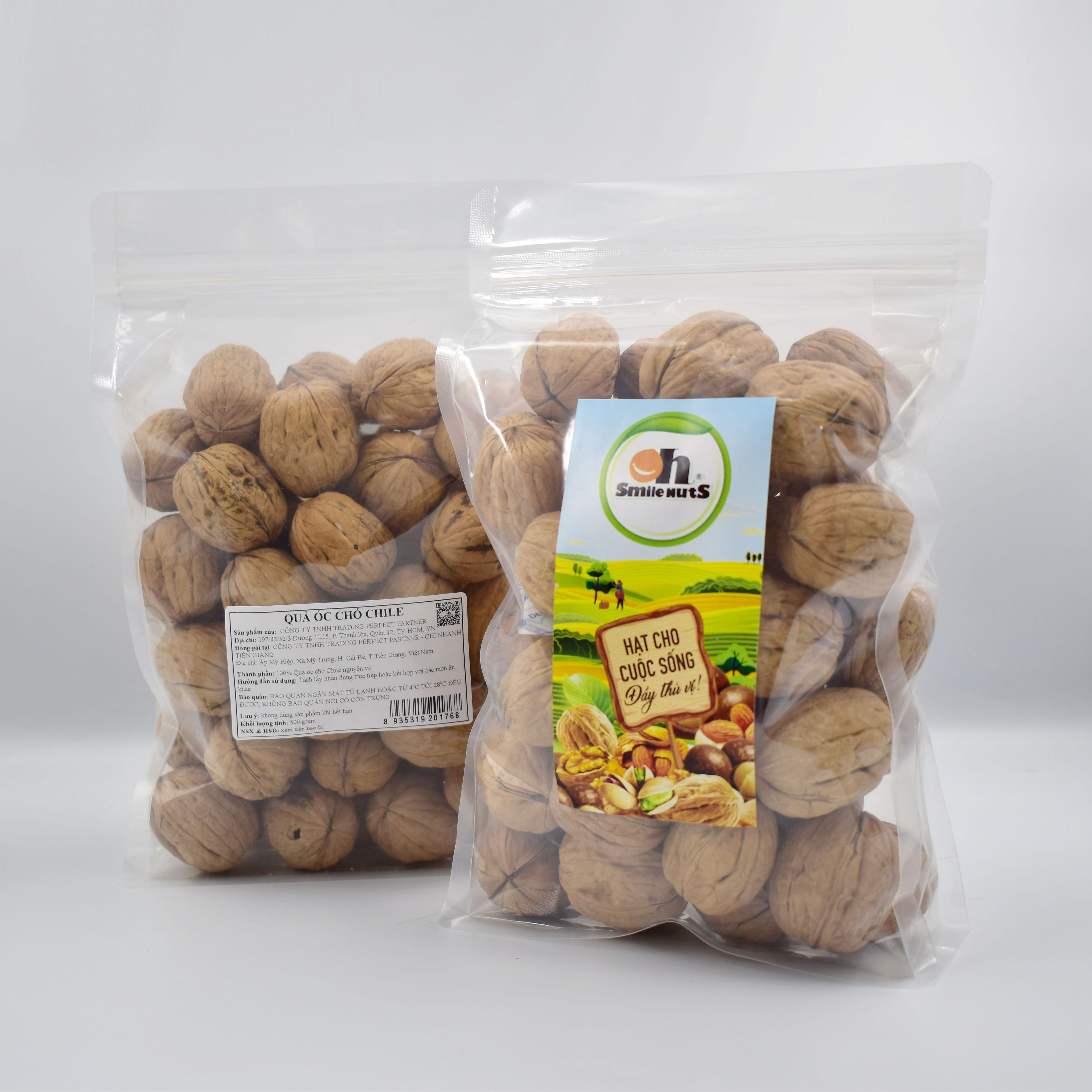 Quả Óc Chó nguyên vỏ Chile SMILENUTS túi 500g - Quả Óc Chó Chandler nhập khẩu - Hàng vỏ mỏng, nhân dày - Tặng kèm dụng cụ tách hạt