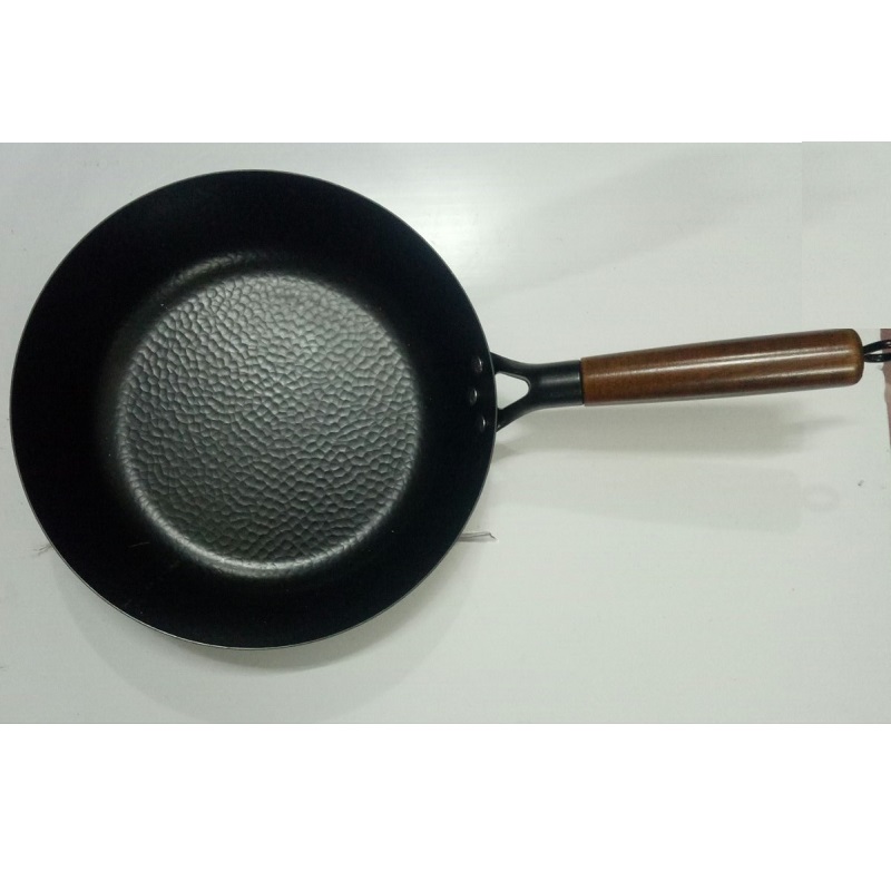 Chảo Thép Rèn Vân Búa Chống Dính Tay Cầm Gỗ Kiểu Nhật Sâu Lòng Size 28cm Dùng Được Bếp Từ