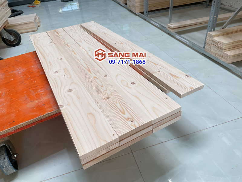 Tấm gỗ thông mặt rộng 12cm x dày 2cm x dài 120cm + láng mịn 4 mặt