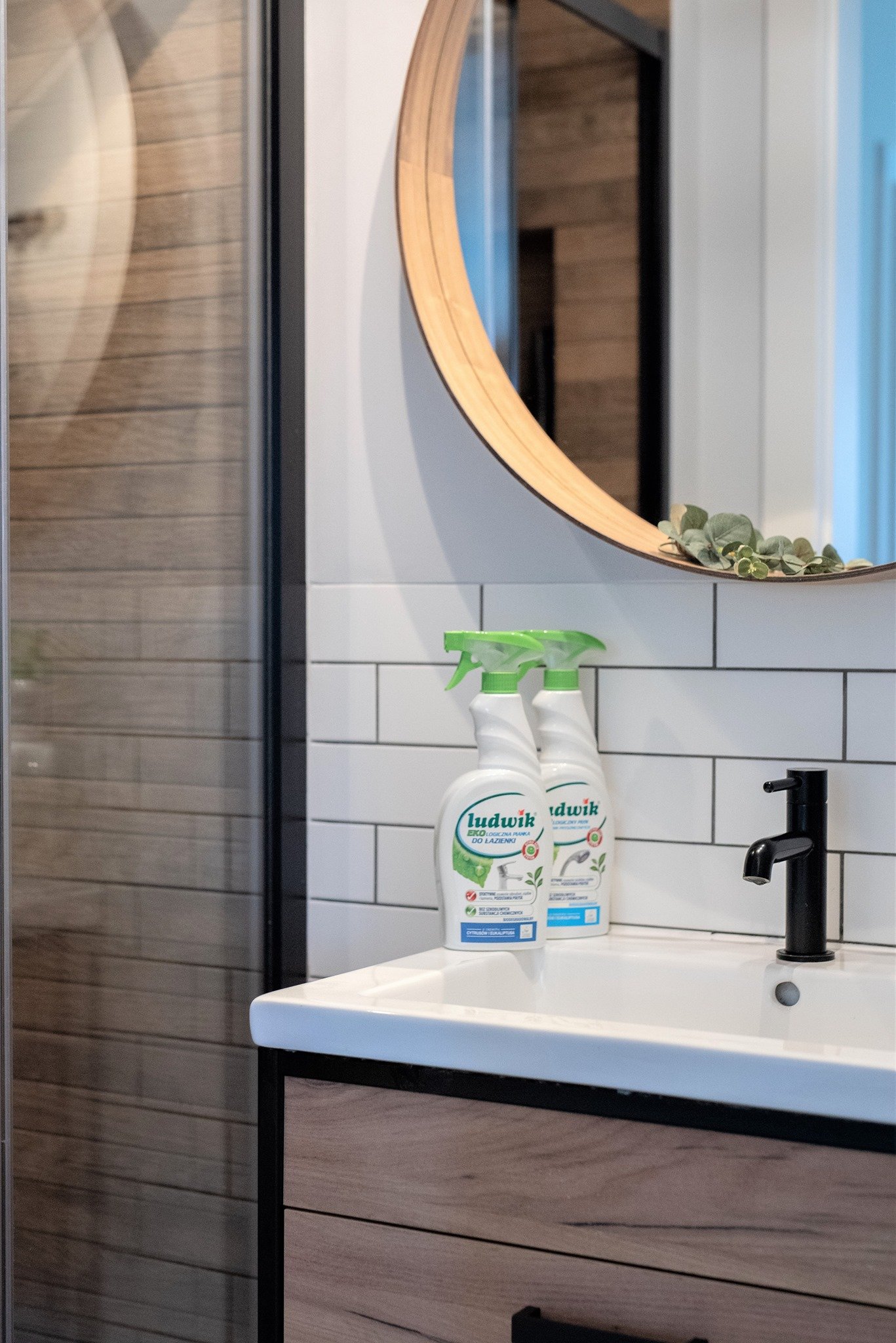 Dung dịch vệ sinh nhà bếp Ludwik eco-loại 750 ml