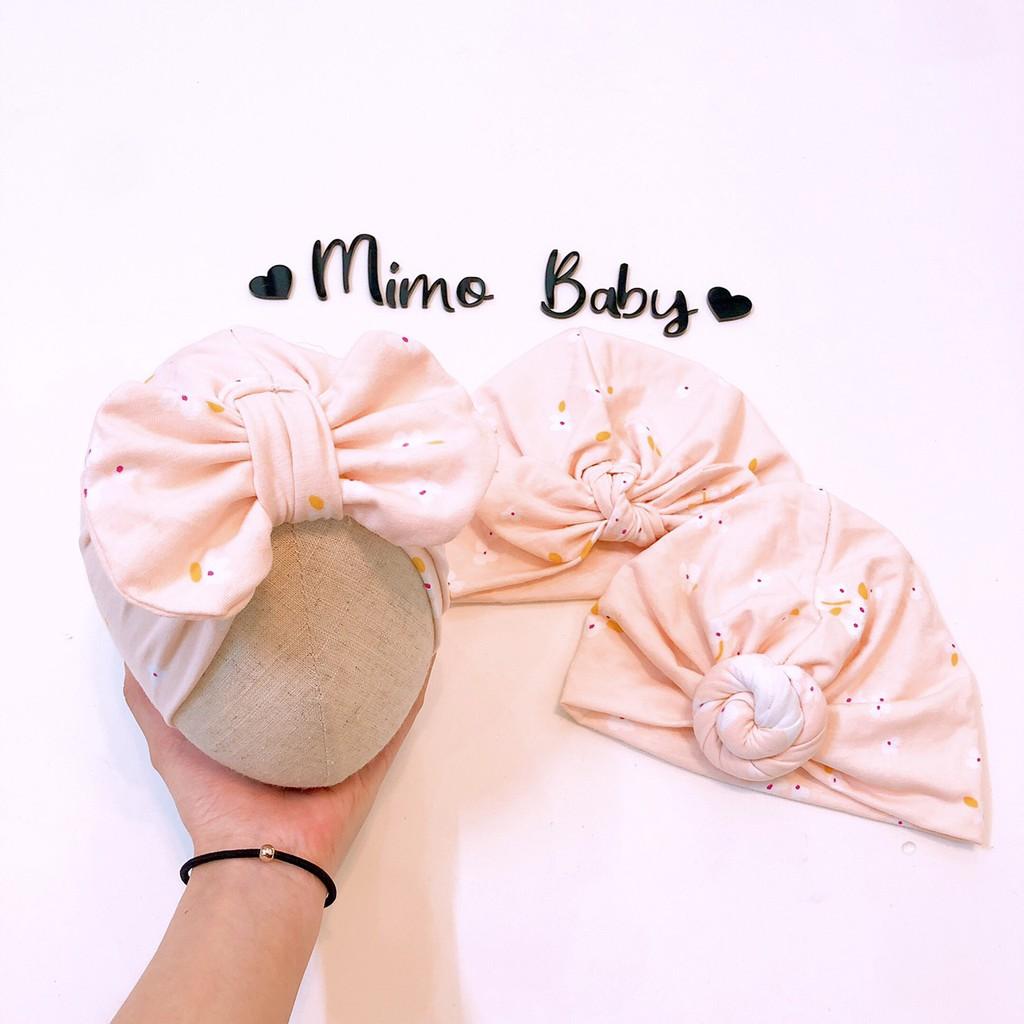 Mũ turban bé gái - họa tiết hoa đào (4-8kg)