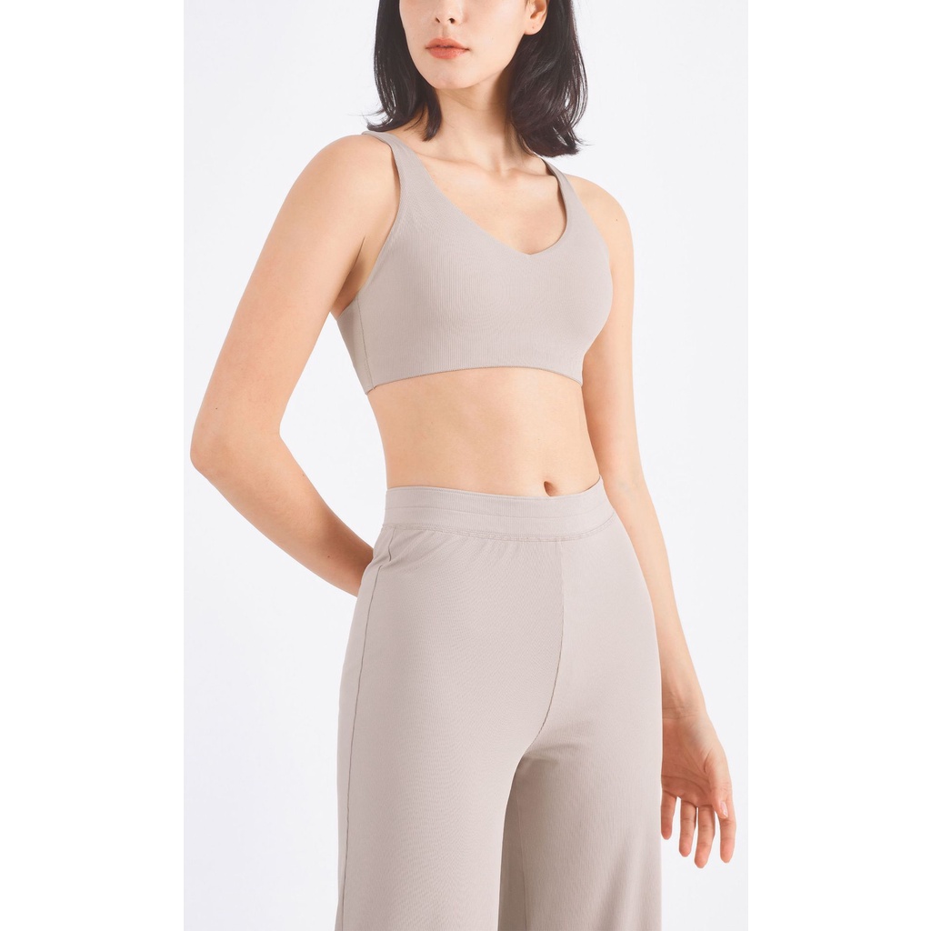 Set đồ nữ tập yoga tập gym PYM SPORT áo croptop và quần ống loe chất liệu thun gân cao cấp - BR053 + Y024