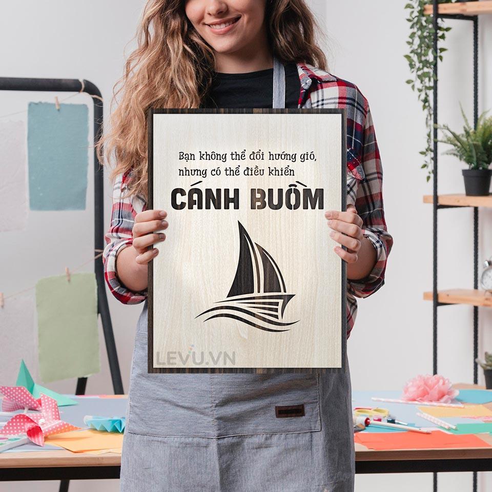 Tranh treo tường quán cafe LEVU LV032 "Bạn không thể đổi hướng gió nhưng có thể điều khiển cánh buồm"