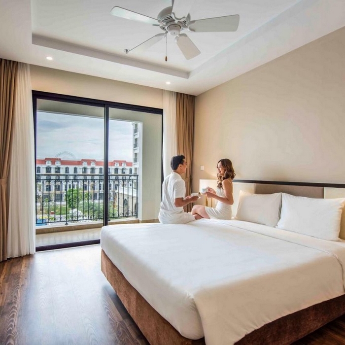 Gói 3N2Đ Wyndham Garden Grandworld Hotel 4* Phú Quốc - 01 Ngày Chơi VinWonders, 01 Ngày Chơi Safari, 02 Bữa Sáng Cho 02 Người Lớn, Sát Grand World, Gần Biển (tên cũ Vinpearl VinHolidays Infinity)