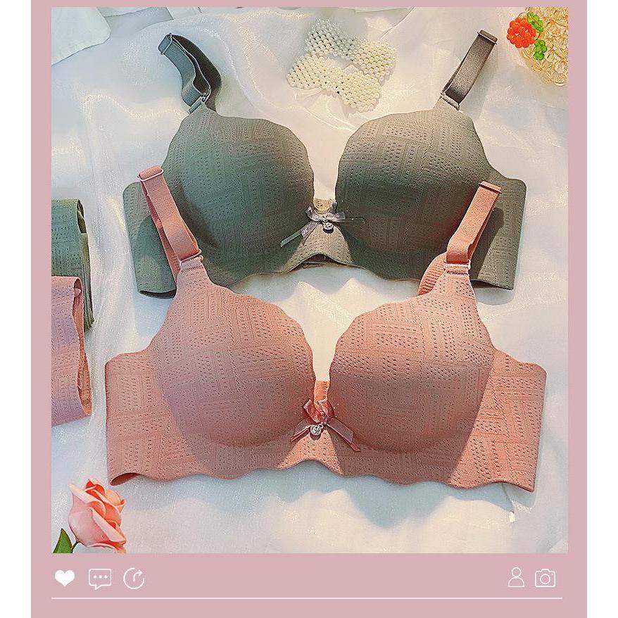 Áo Lót Nữ Đúc Su Không Gọng, 3D VÂN NỔI Đệm Dày 3 cm Viền Sóng Đính Nơ Nhỏ, có lỗ thông hơi thoáng khí Bra - Xanh lục