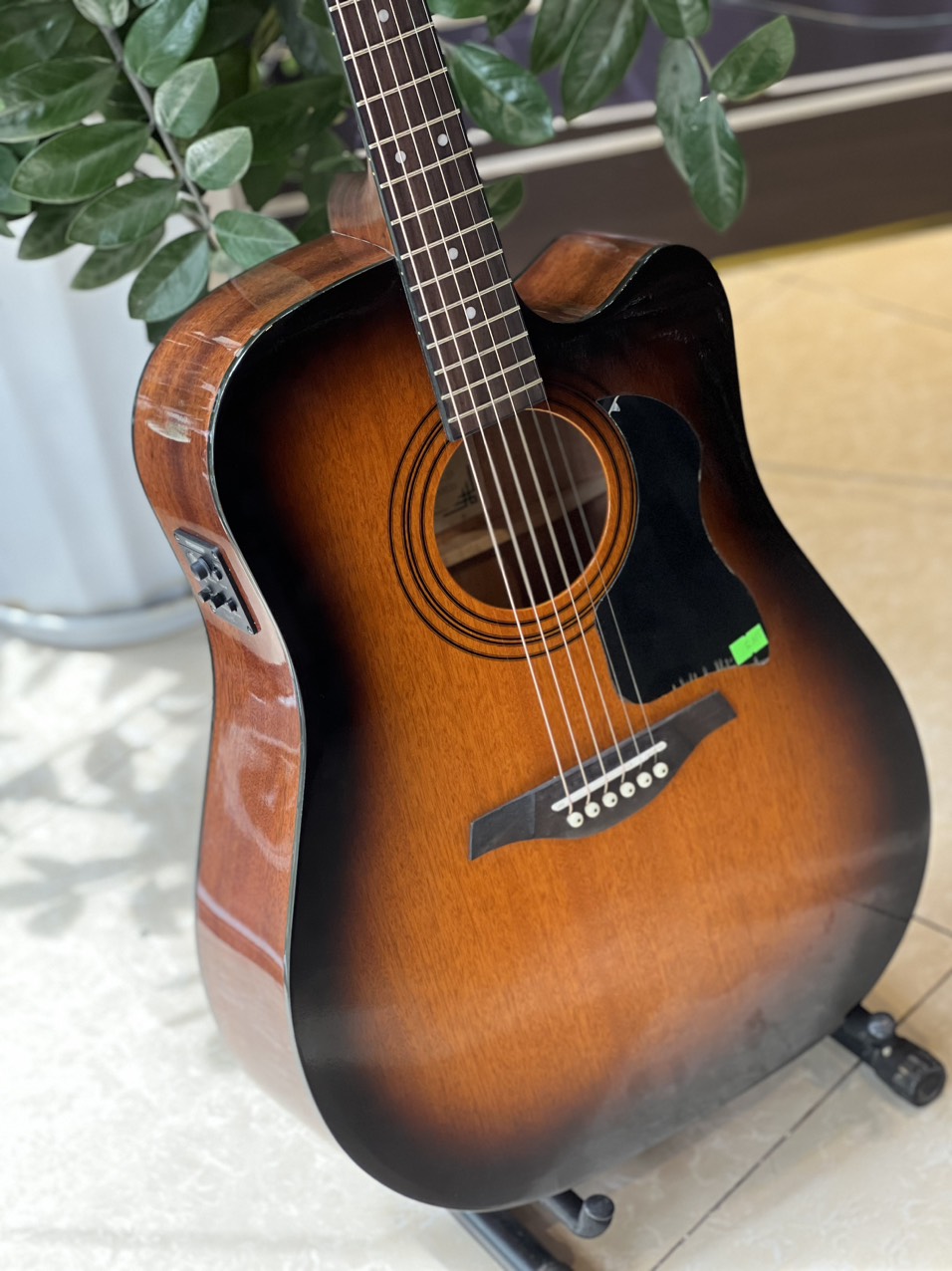 Đàn guitar acoustic có EQ Hohner CS-DCESB-Nhập Đức