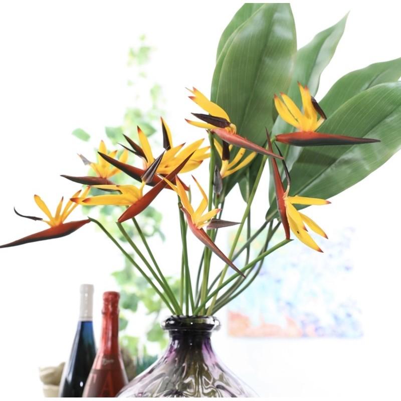 Cành hoa thiên điểu Nhí 58cm mô phỏng giống y hoa thật mang lại không gian cổ điển vô cùng sang trọng
