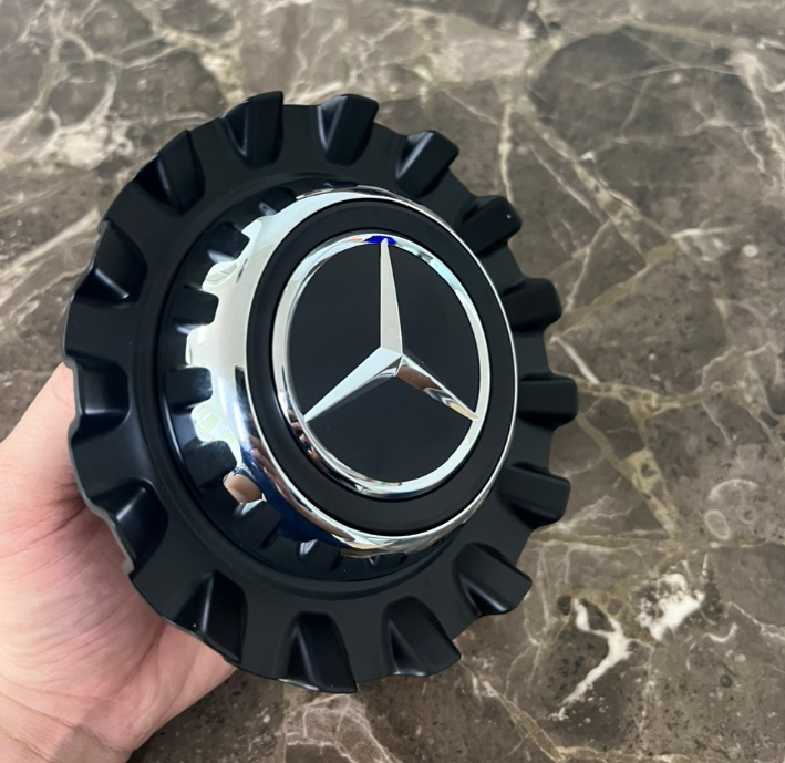 Logo chụp mâm, ốp lazang bánh xe ô tô Maybach PA66 - Đường kính ngoài 15cm