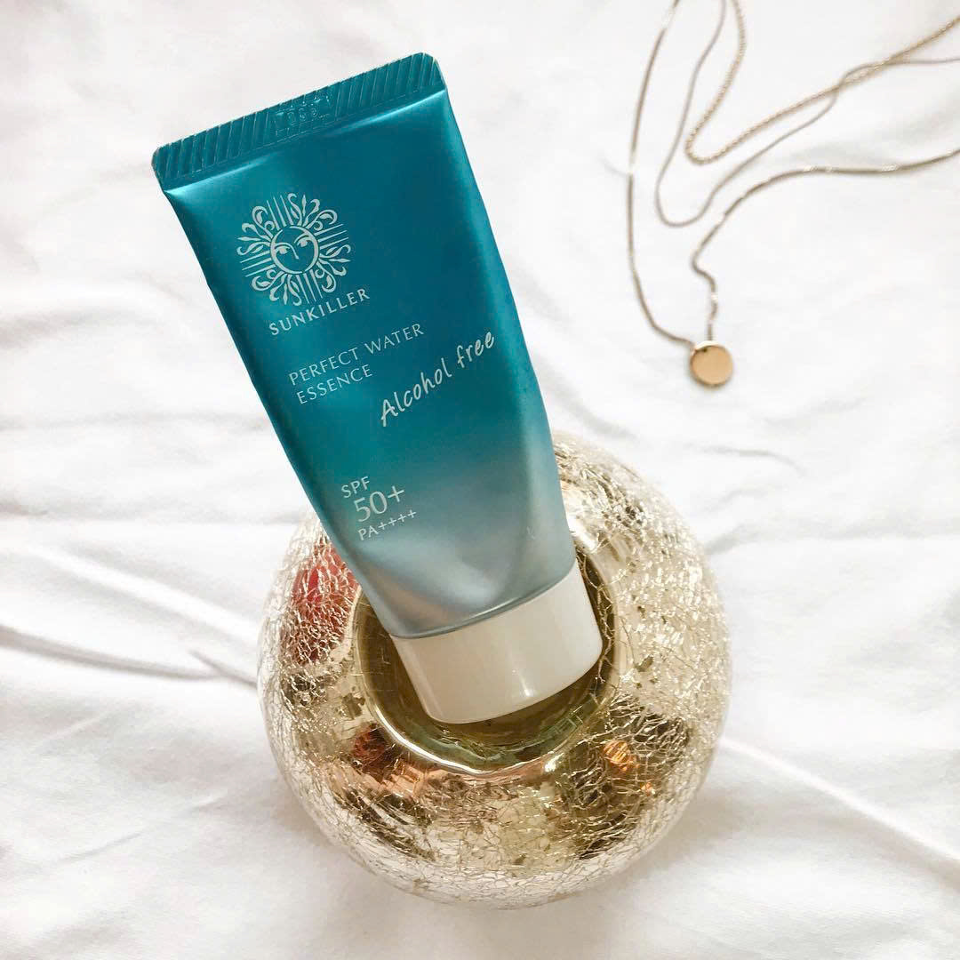 Kem Chống Nắng Giảm Nhờn Bóng Da Sunkiller Kissme Perfect Water Essence (50 G)