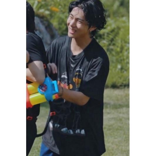Áo thun in hình hoạt hình Kim Taehyung