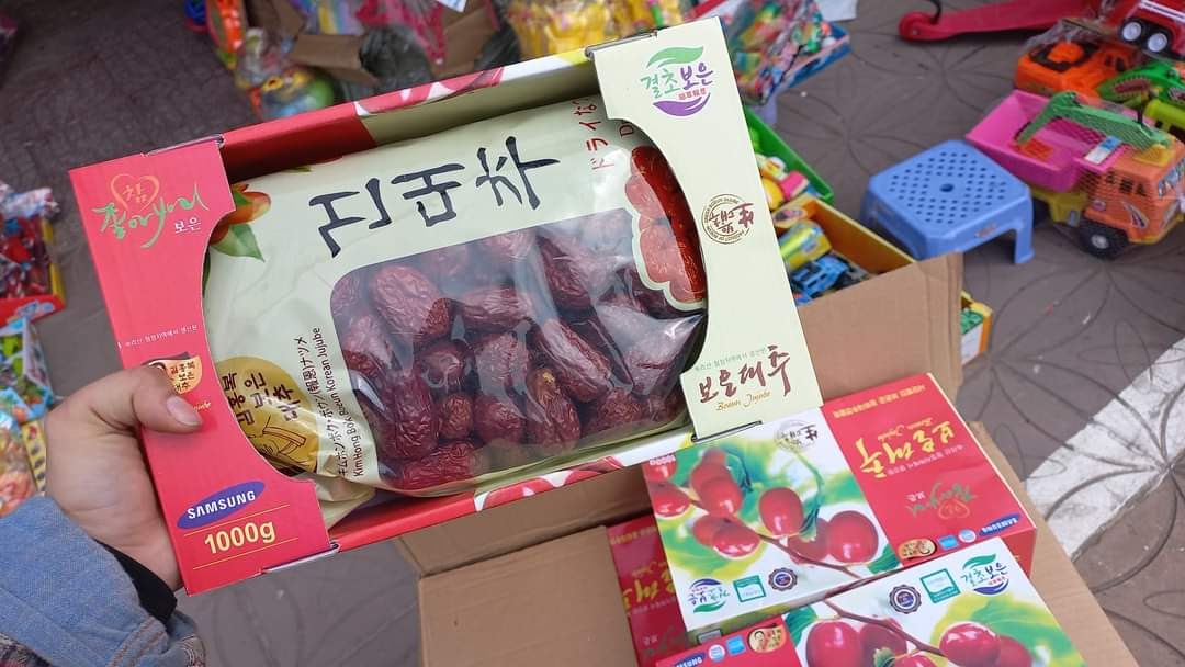 Hộp táo đỏ 1kg loại to