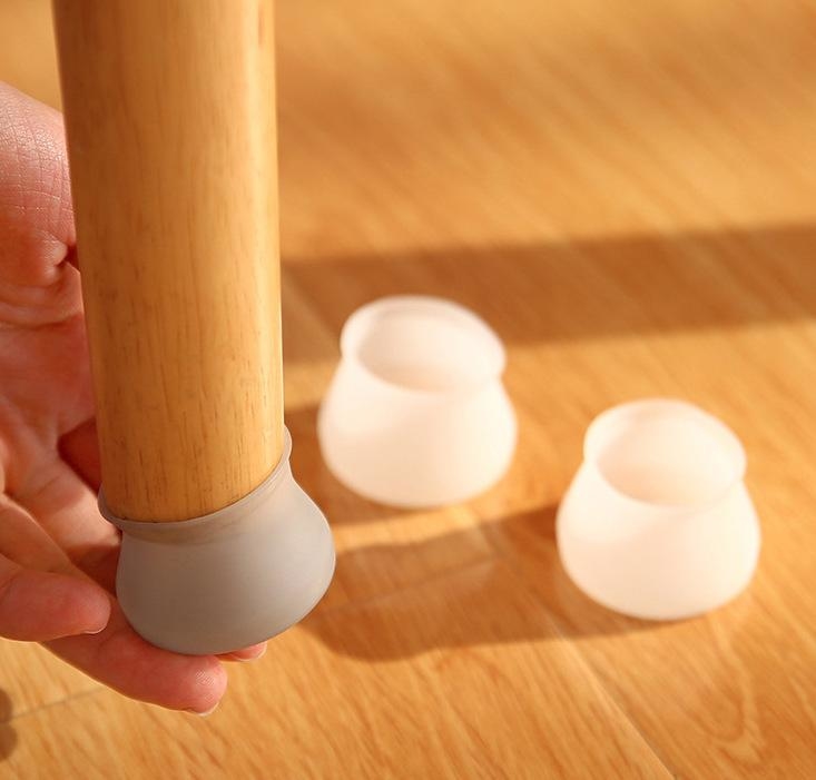 Set 12 bọc chân bàn, ghế chắt liệu silicon siêu bám dính, chống nước chống ẩm - nạo vệ sàn nhà ưu việt