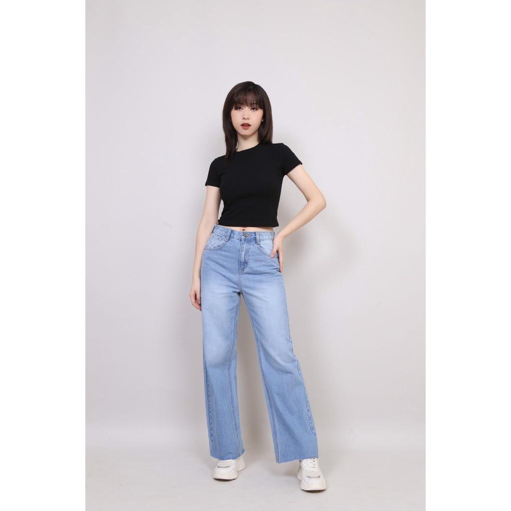 Áo Thun Nữ Croptop Cổ Tròn Dáng Ôm, Áo T-shirt Nữ Cổ Tròn Ôm Body CT Women