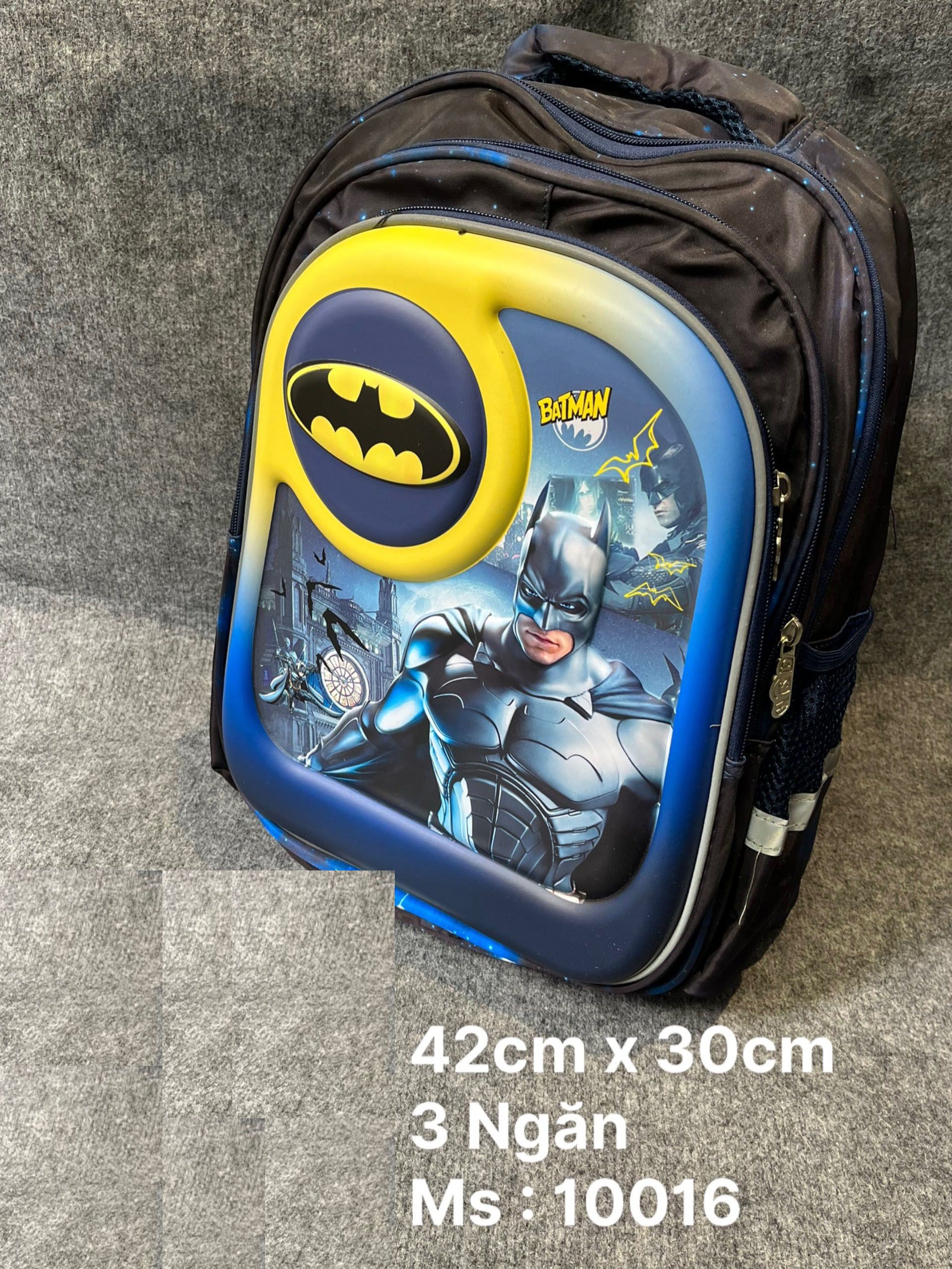 Ba lô in nổi 3D hình siêu nhân Batman cho bé trai đi học ( Mã 10016)