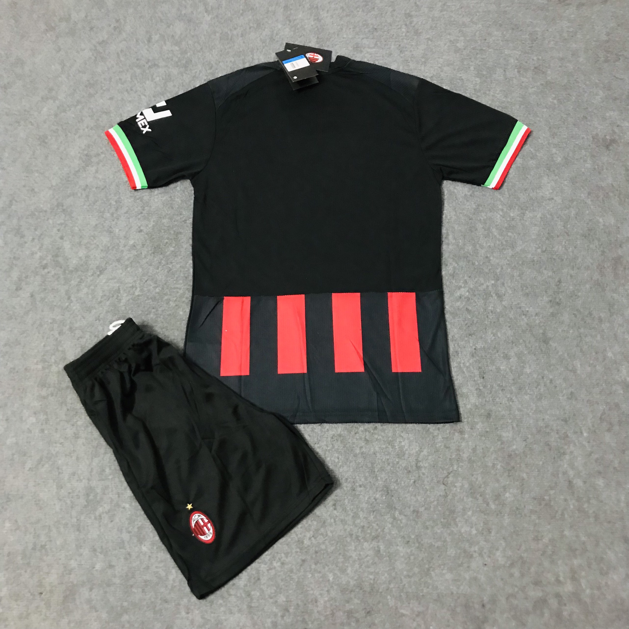 Bộ bóng đá vải thái AC MILAN cao cấp