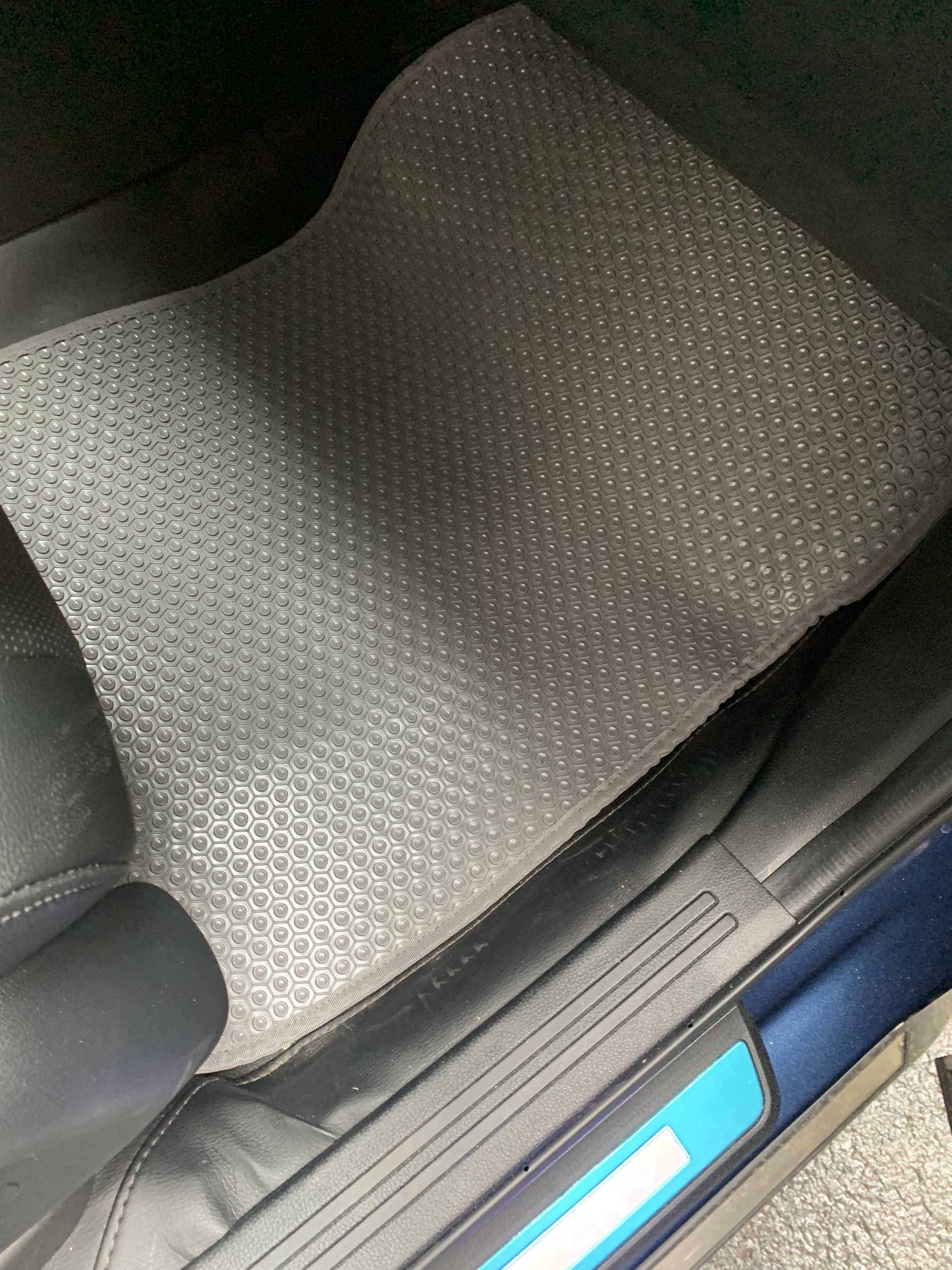 Thảm lót sàn KATA cho xe Honda CRV 2024 - Hàng chính hãng không mùi, chống thấm, không ẩm mốc