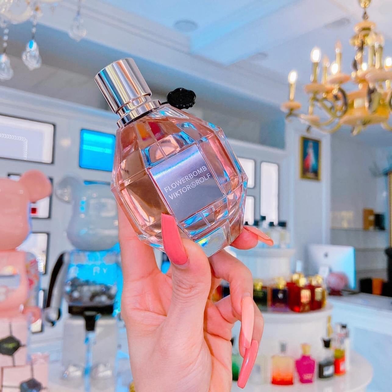Nước Hoa Nữ Viktor &amp; Rolf Flowerbomb L'eau De Parfum 100ml