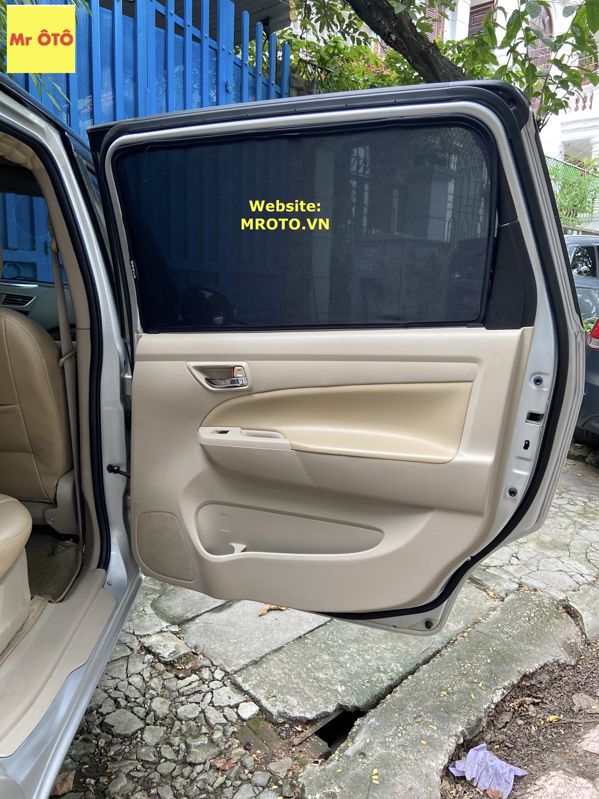 Rèm Che nắng xe Ertiga 2013-2018 loại 1 có hút nam châm, Vải dày dặn, chống nắng tuyệt đối