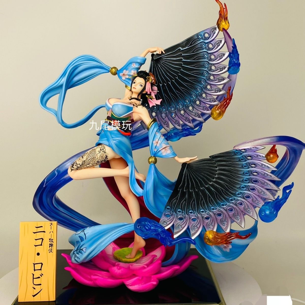 Mô hình Nico Robin siêu đẹp cao 34cm