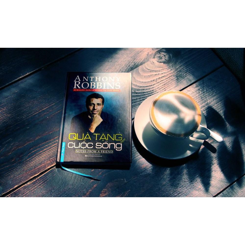 Sách - Quà tặng cuộc sống - FirstNews