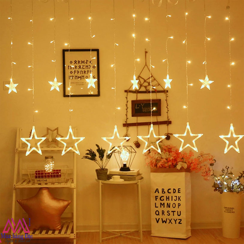 Đèn rèm thả ngôi sao trang trí ngang 2,5 mét cao 85cm cắm điện