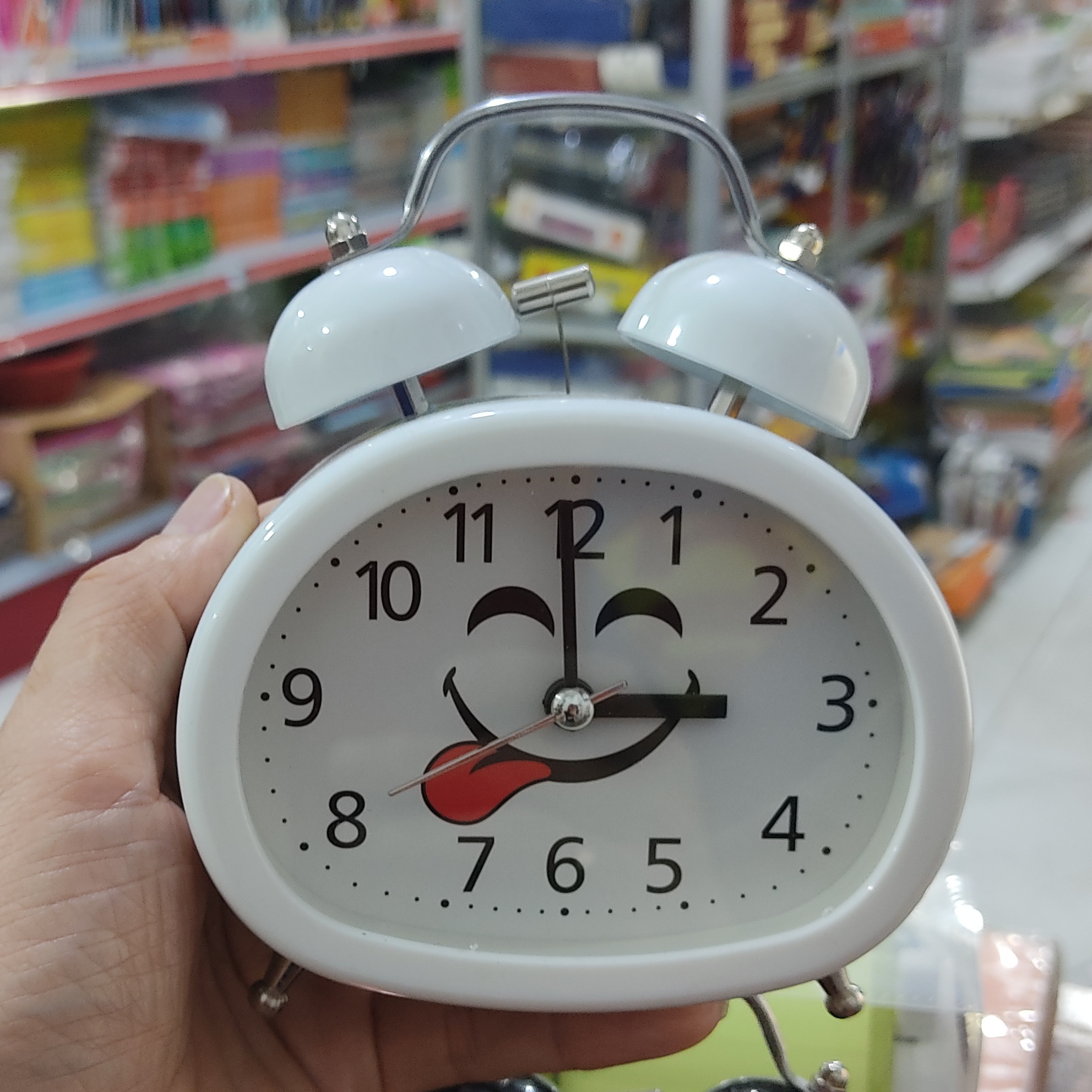 Đồng hồ báo thức siêu cute( giao mầu ngẫu nhiên)