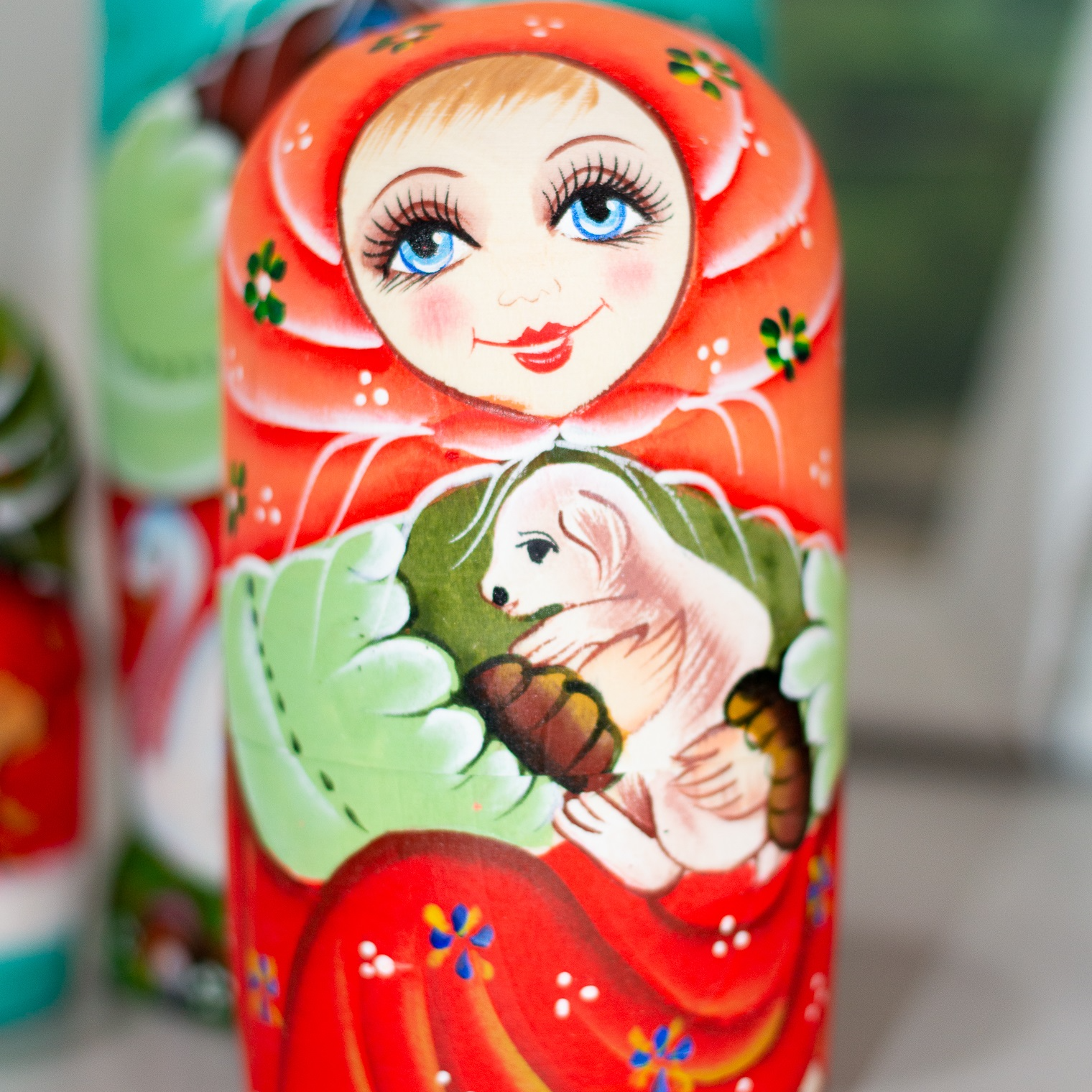 BÚP BÊ NGA 7 LỚP CAO 21CM HỌA TIẾT "CÔ BÉ THÔN QUÊ NGA"
