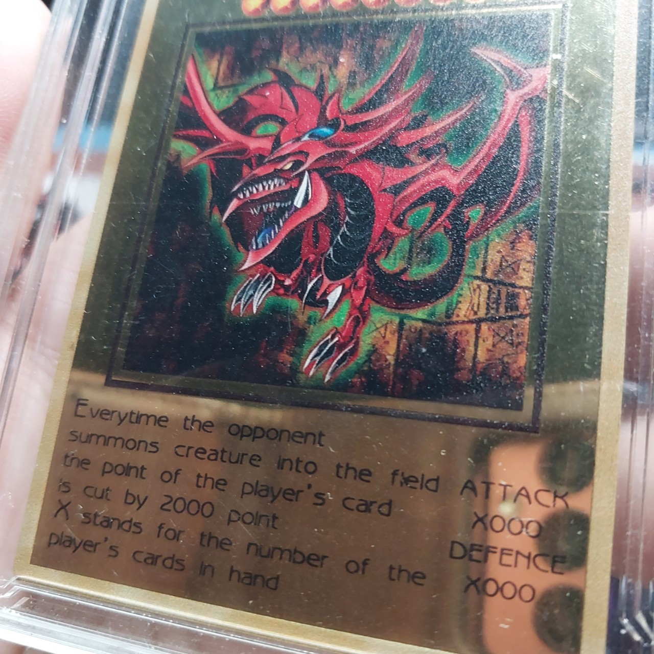 Thẻ yugioh kim loại kỹ niệm lá Slifer The Sky Dragon Yma-en001 vị thần rồng đỏ hợp kim ánh gương 1458 D10 2