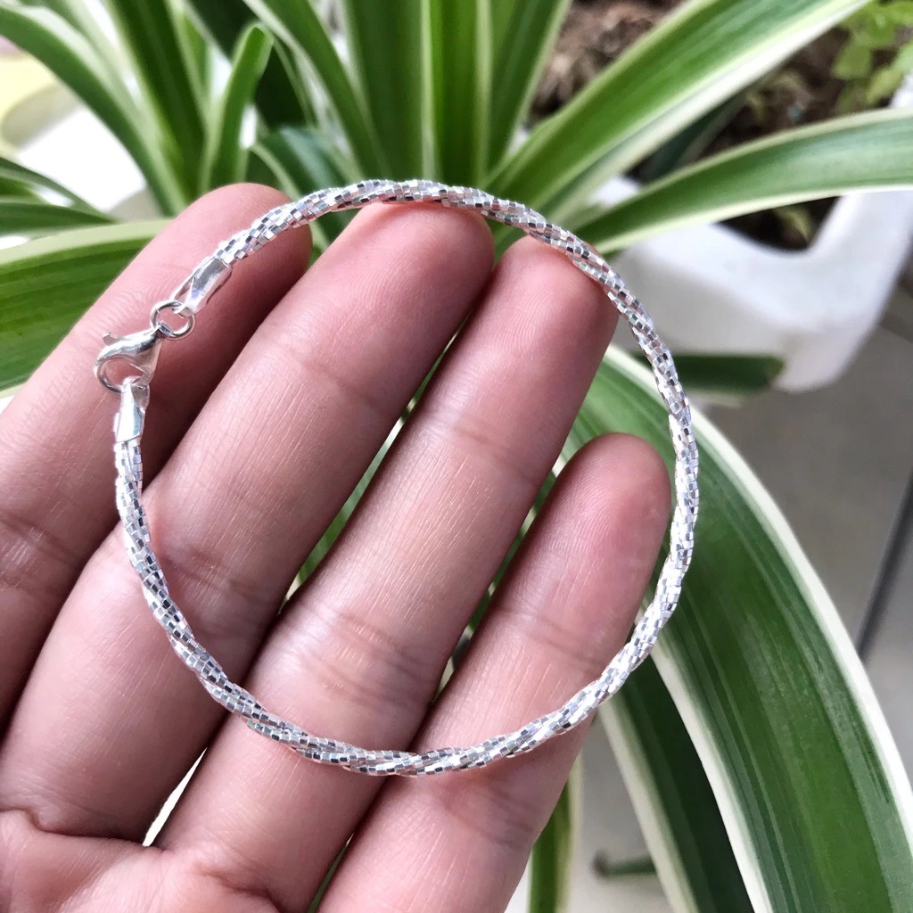 Vòng Tay Lắc Tay Nữ Dây Xoắn Tròn Dạng Dây Mềm Bạc 925 Cao Cấp Bạc Hiểu Minh LTU570