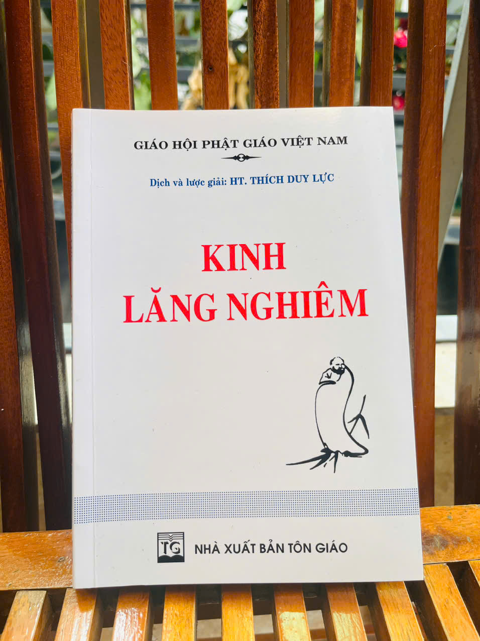 Bộ 2 cuốn sách kinh lăng nghiêm và kinh lăng già