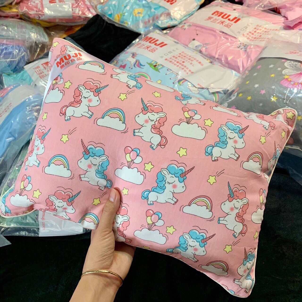 Gối trẻ em vải 100% cotton mịn sấy hương hoa lavender thơm ngát