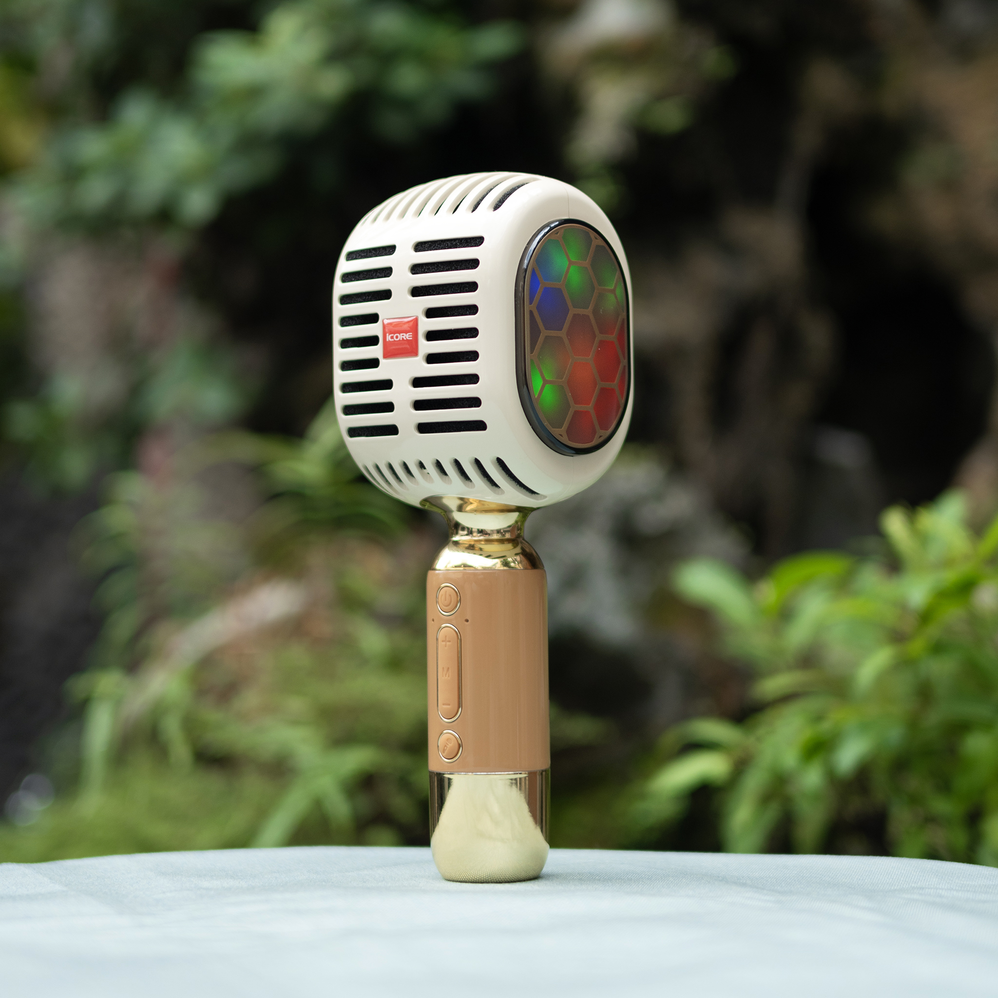 Micro Karaoke kèm loa Bluetooth iCore YM99 - Hàng chính hãng