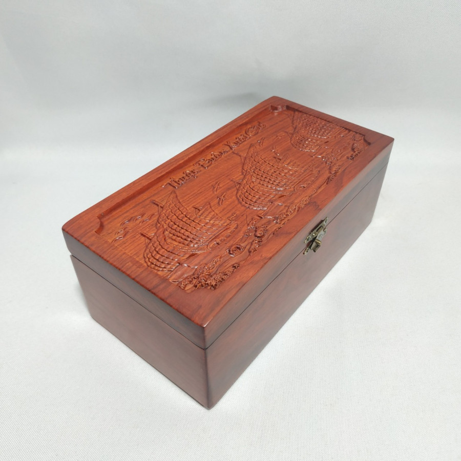 Hộp đựng con dấu - hộp đựng trang sức chạm thuận buồm xuôi gió bằng gỗ hương - size to
