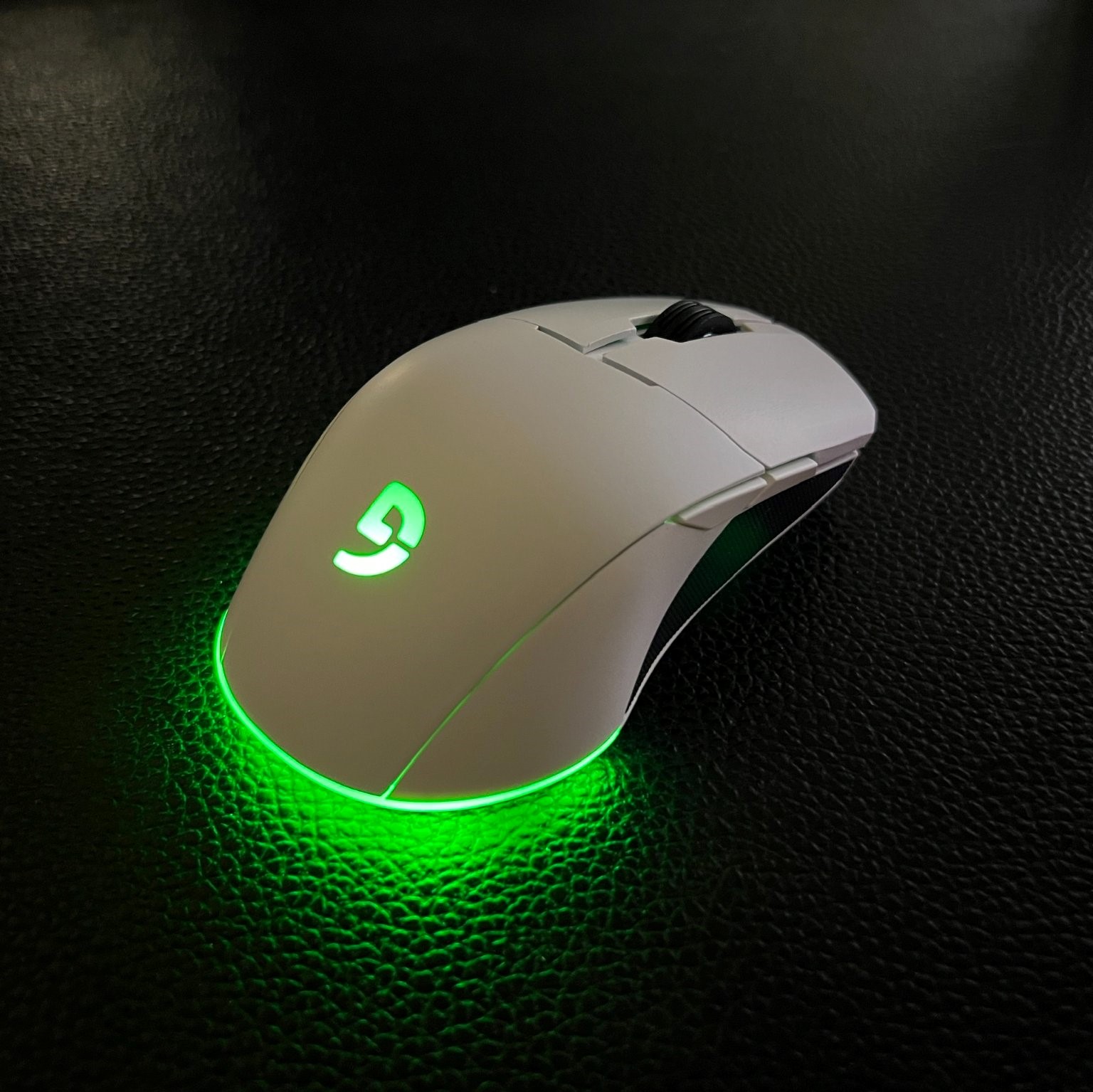 Chuột Gaming Bluetooth và Wireles Fuhlen D90S V3 RGB, DPI 10000, sạc Pin 650mAh, có App- Hàng chính hãng