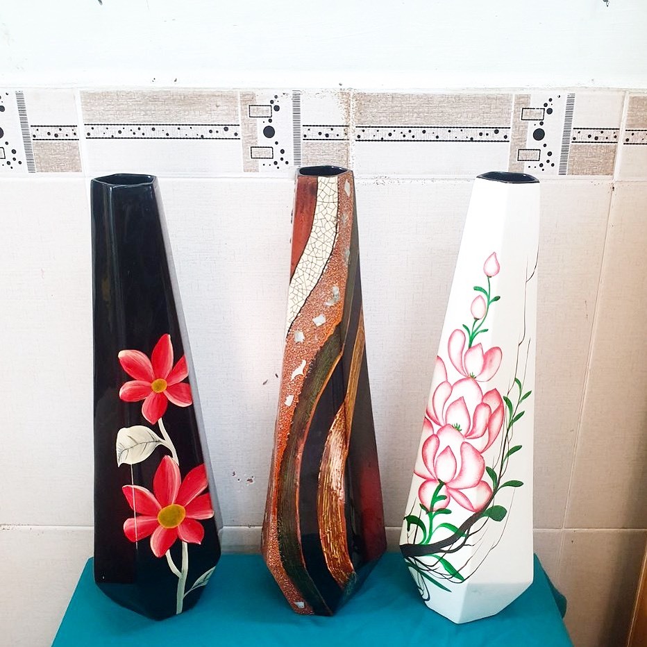 Bình hoa lục giác sơn mài hút tài lộc Thanh Bình Lê cắm hoa, trang trí , quà tặng ý nghĩa