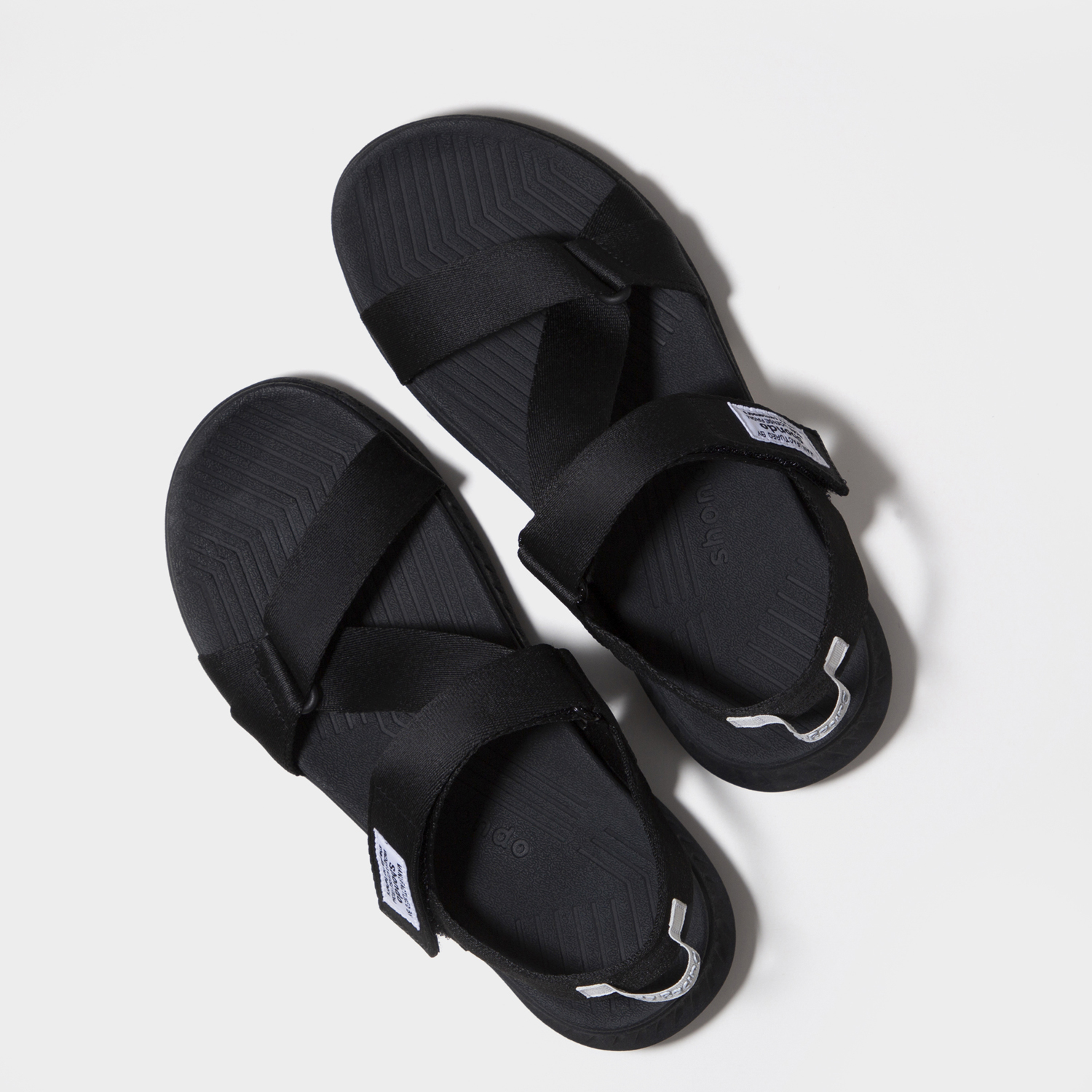 Giày sandal Shondo F7 nam nữ đi học đế cao đen fulll F7R1010