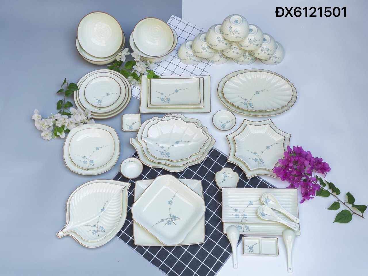 Bộ chén đĩa men kem hoa mai xanh 47 món