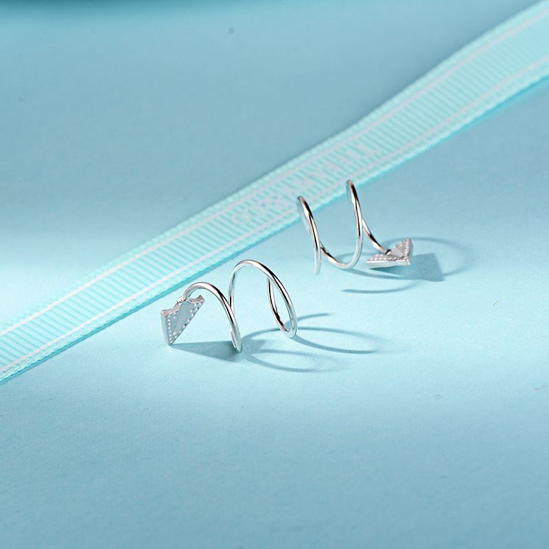 Bông tai lò xo khuyên tai lò xo mix mũi nhọn